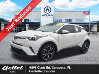 Used 2018 Toyota C-HR XLE image 1