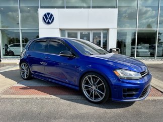 Used 2017 Volkswagen Golf R 4-Door image 1