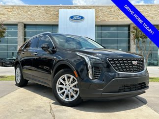 Used 2023 Cadillac XT4 Luxury w/ Cold Weather Package image 1