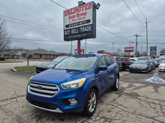 Used 2017 Ford Escape SE image 1