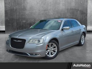 Used 2016 Chrysler 300 C image 1