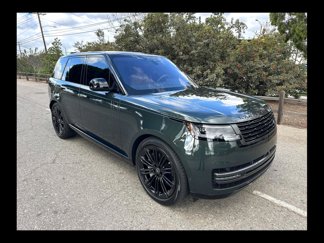 Used 2023 Land Rover Range Rover SE image 1