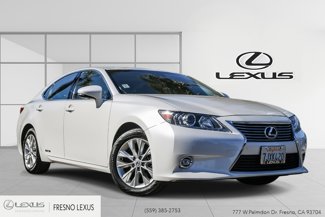 Used 2015 Lexus ES 300h image 1