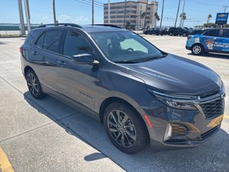 Used 2022 Chevrolet Equinox RS image 1