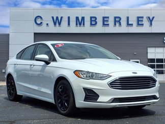 Certified 2020 Ford Fusion SE image 1