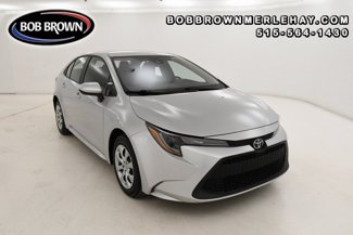 Used 2022 Toyota Corolla LE image 1