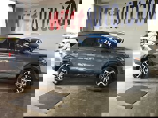New 2025 Ford Explorer ST-Line image 1