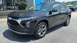 New 2025 Chevrolet Trax LT w/ LT Convenience Package image 1