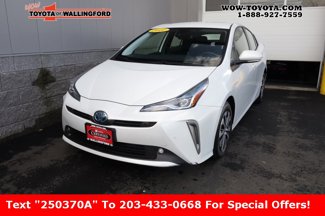 Certified 2022 Toyota Prius LE image 1