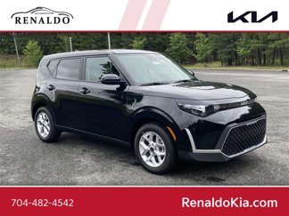 New 2025 Kia Soul LX image 1