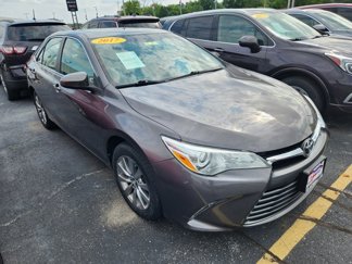 Used 2017 Toyota Camry XLE image 1