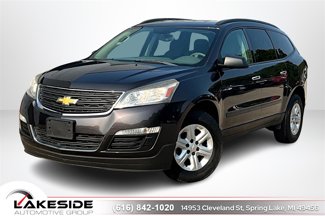 Used 2015 Chevrolet Traverse LS image 1
