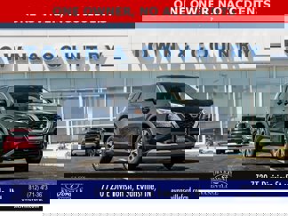 Used 2023 Nissan Rogue SV image 1