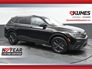 Used 2023 Volkswagen Tiguan SE image 1
