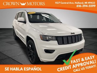 Used 2018 Jeep Grand Cherokee Altitude image 1