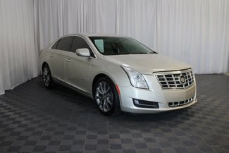 Used 2015 Cadillac XTS image 1