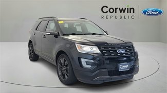 Used 2017 Ford Explorer XLT w/ Equipment Group 202A image 1