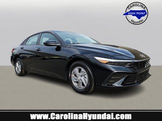 New 2025 Hyundai Elantra SE image 1
