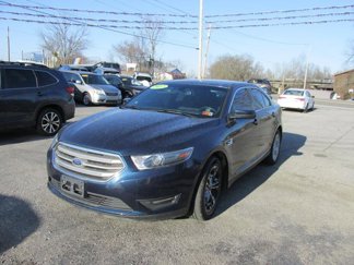 Used 2017 Ford Taurus SEL image 1