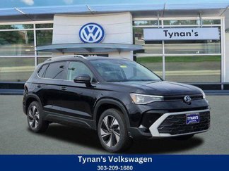 New 2025 Volkswagen Taos SE image 1