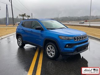 New 2025 Jeep Compass Latitude image 1