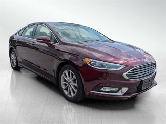 Used 2017 Ford Fusion SE w/ Fusion SE Technology Package image 1