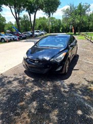 Used 2012 Hyundai Elantra Limited image 1