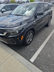 Used 2021 Kia Seltos LX image 1