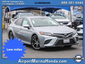 Used 2019 Toyota Camry SE image 1