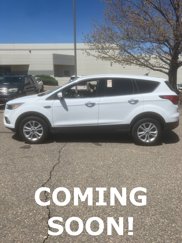 Used 2019 Ford Escape SE image 1