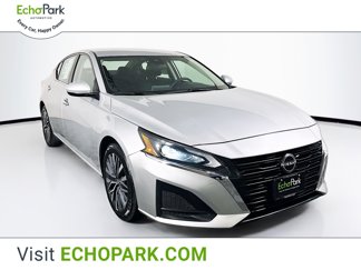 Used 2023 Nissan Altima 2.5 SV image 1