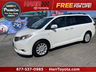 Certified 2017 Toyota Sienna Limited image 1