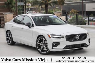 Used 2024 Volvo S60 B5 Core image 1
