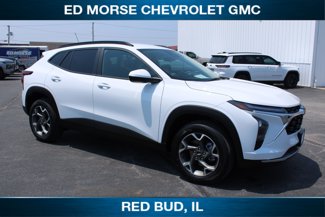 Used 2025 Chevrolet Trax LT w/ Driver Confidence Package image 1