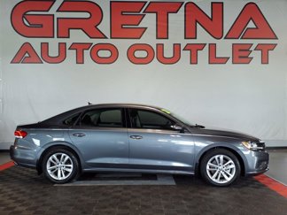 Used 2021 Volkswagen Passat 2.0T S image 1