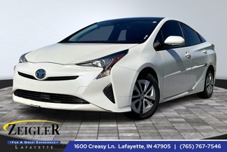 Used 2017 Toyota Prius Three image 1