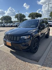 Used 2019 Jeep Grand Cherokee Altitude image 1