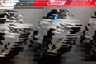 Used 2017 Toyota Highlander XLE image 1