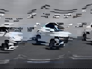 Certified 2024 Hyundai Elantra SEL image 1