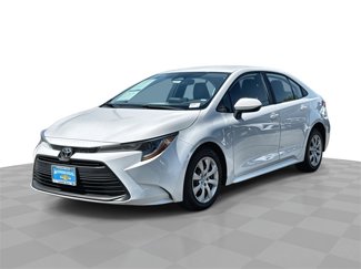 Used 2023 Toyota Corolla LE image 1