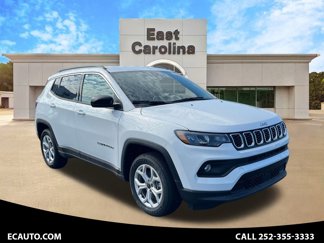 New 2025 Jeep Compass Latitude image 1