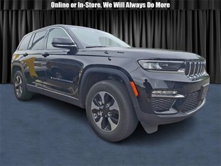 Used 2023 Jeep Grand Cherokee 4WD 4xe image 1