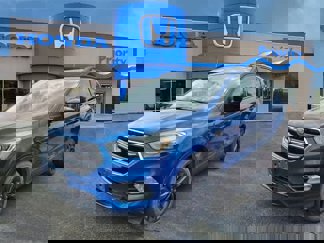 Used 2017 Ford Escape SE w/ Equipment Group 201A image 1