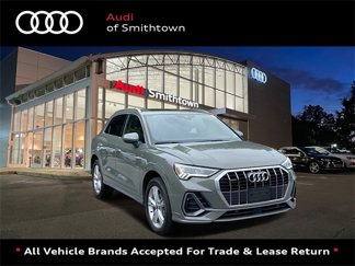 Certified 2022 Audi Q3 2.0T Premium Plus w/ Premium Plus Package image 1