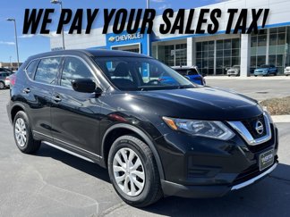 Used 2017 Nissan Rogue S image 1