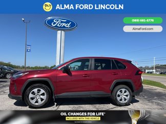Used 2023 Toyota RAV4 LE image 1