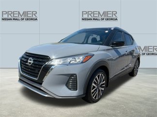 Certified 2022 Nissan Kicks SV image 1