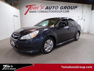 Used 2010 Subaru Legacy 2.5i image 1