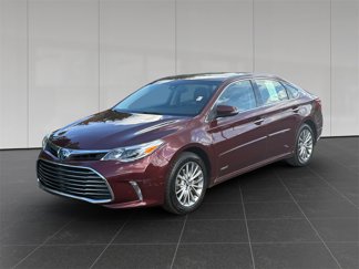 Used 2018 Toyota Avalon Limited image 1