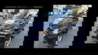 Used 2003 BMW X5 3.0i image 1